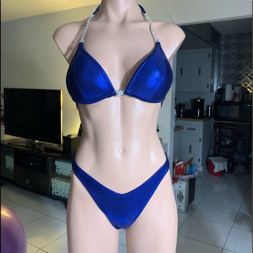 Bodybuilding Hologram Royal Navy wellness suit